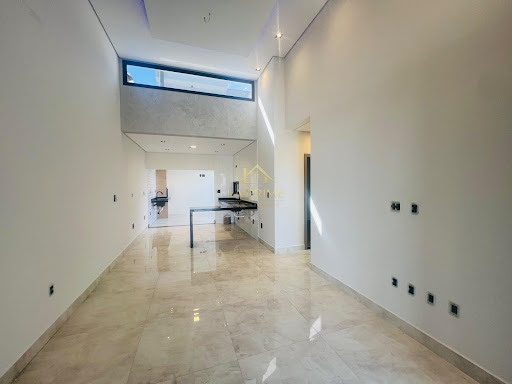 Casa de Condomínio em Cajuru do Sul - Sorocaba, SP - 3 Dormitórios/1 Suíte - Cozinha com planejados - Área gourmet - Piscina - 2 Vagas