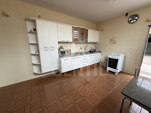 Casa 03 Dorm. em Vila Rio Branco  -  Jundiaí