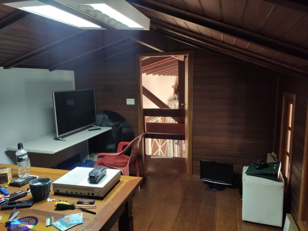 Casa à venda com 3 quartos, 3 suítes, 6 vagas e 293m² no Arujamérica, Arujá (SP) — foto 6 de 30