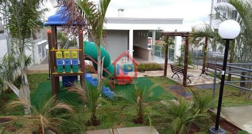 Apartamento em Jardim Santo Antônio - Arapongas, PR