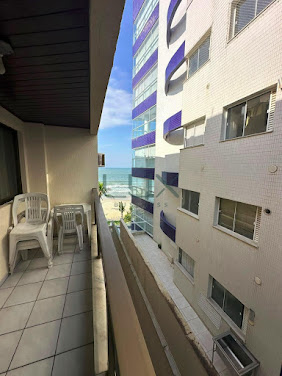 Apartamento 03 Dorm. em Meia Praia  -  Itapema
