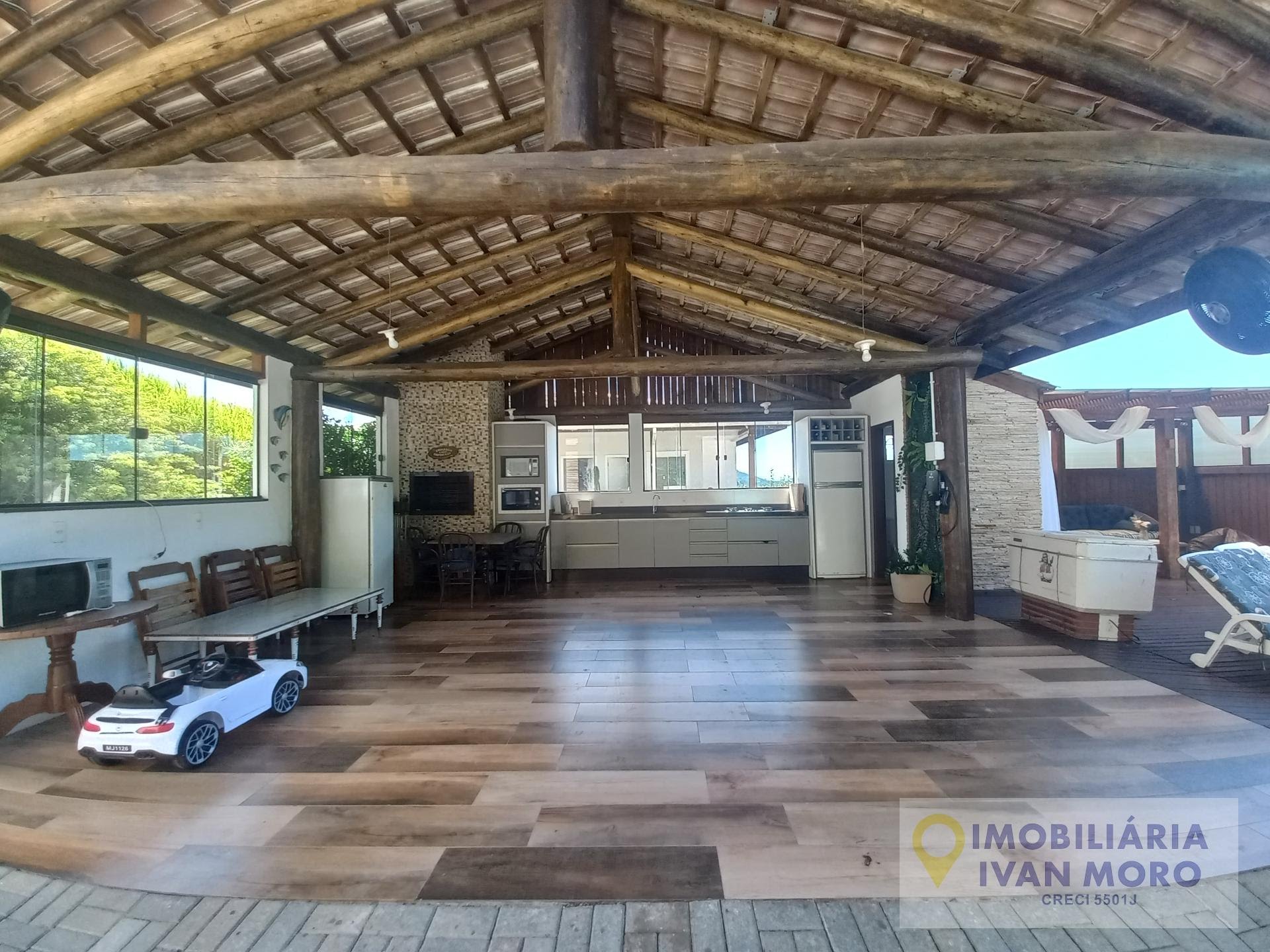 Casa à venda com 4 quartos, 4 suítes, 4 vagas e 663m² no Vargem Pequena, Florianópolis (SC) — foto 14 de 30