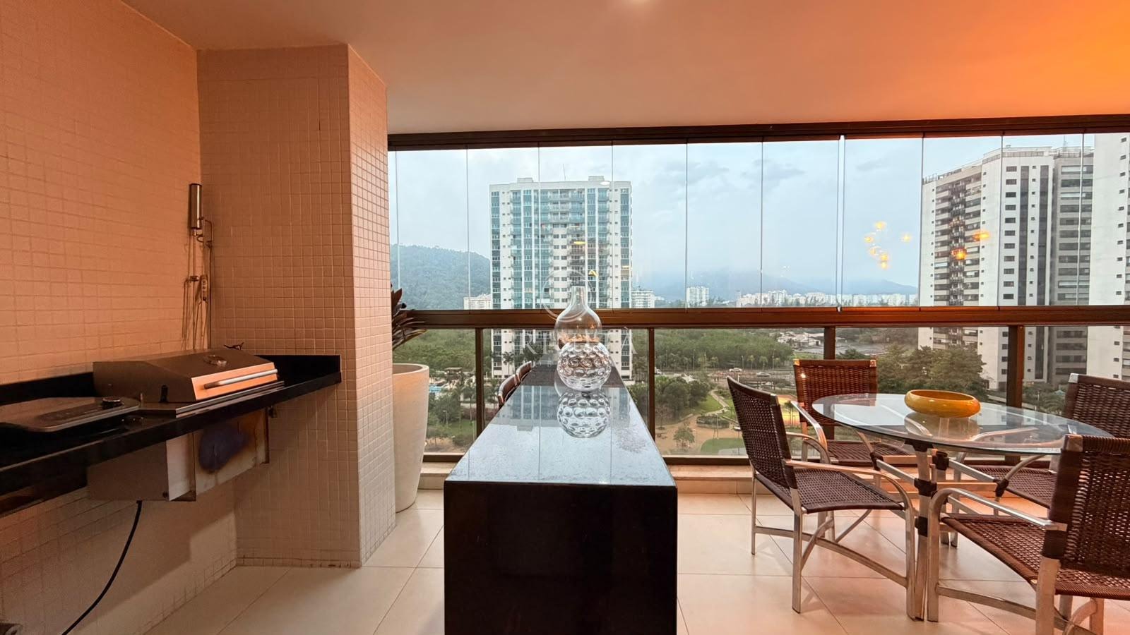 varanda-apartamento-160m²-com-4-suites-saint-michel-ilha-pura