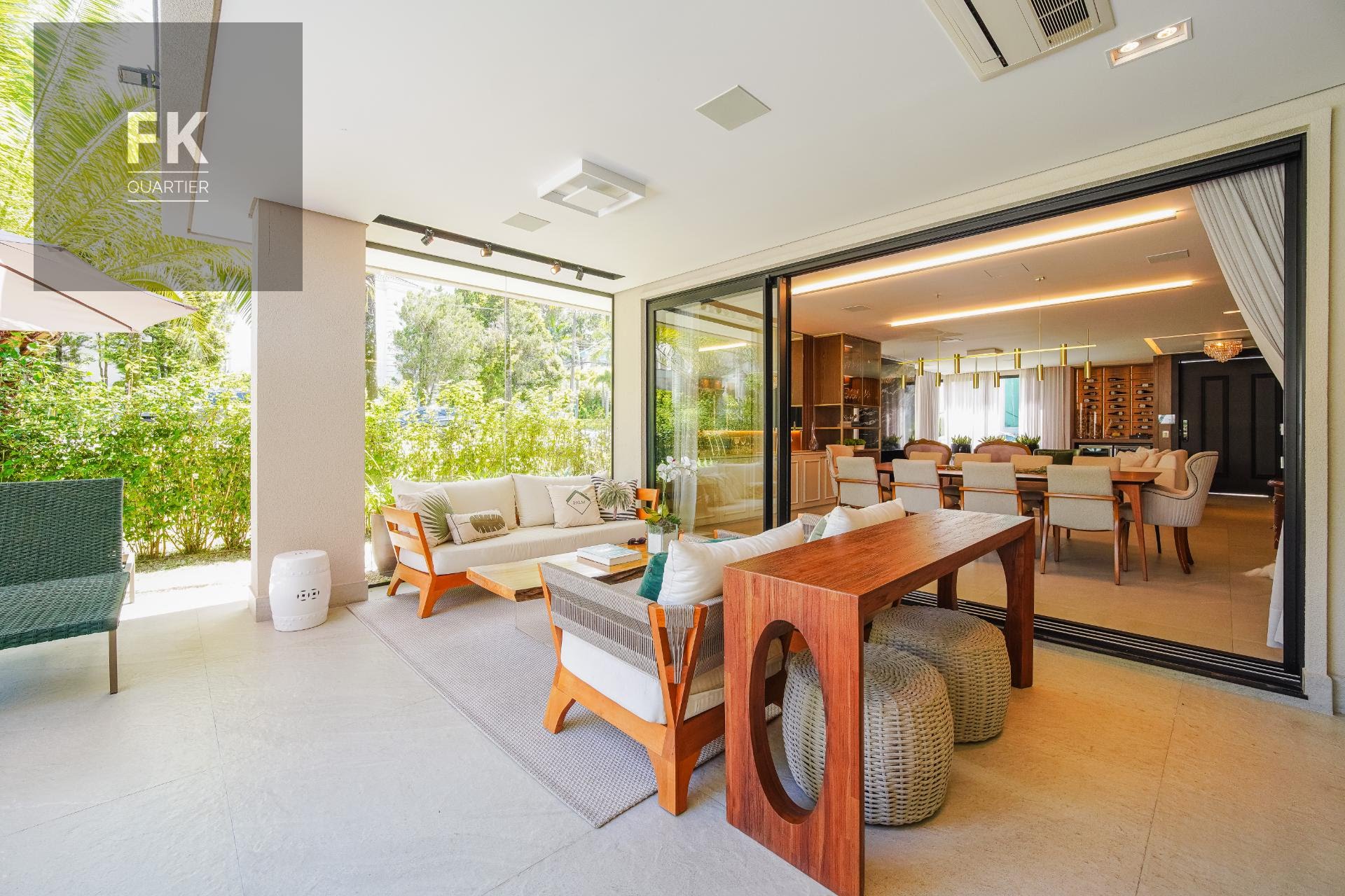 Casa à venda com 4 quartos, 4 suítes, 4 vagas e 417m² no Alphaville, Santana de Parnaíba (SP) — foto 7 de 30