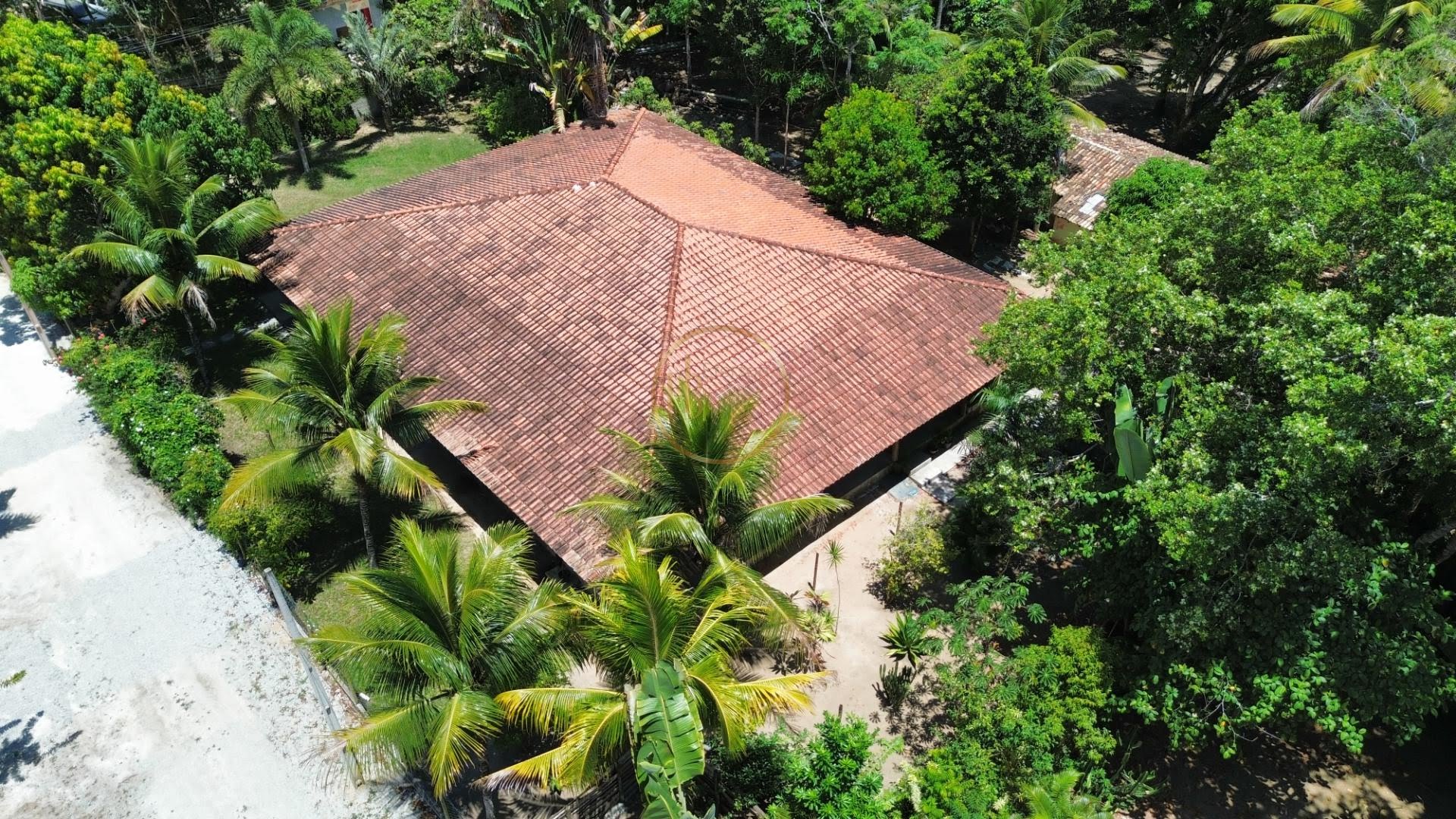 Terreno à venda com 296m² de terreno no Arraial D'ajuda, Porto Seguro — foto principal