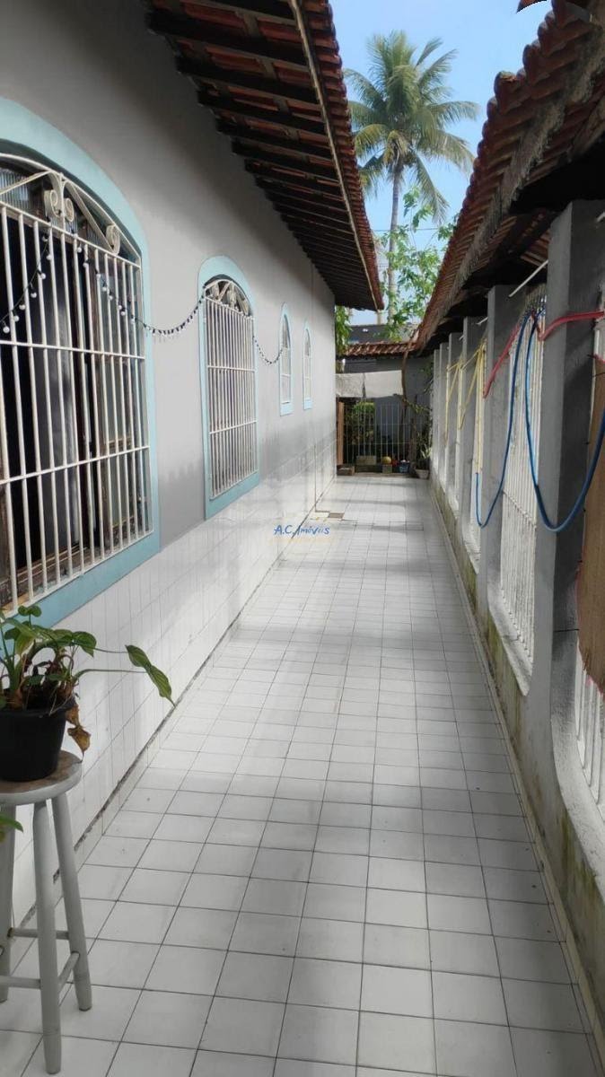 Casa à venda com 3 quartos, 1 suíte, 5 vagas e 189m² no Vila Caiçara, Praia Grande (SP) — foto 3 de 20