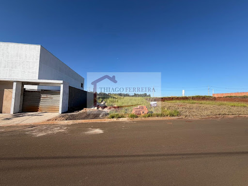 Lote / Terreno em Vila Poeta  -  Santa Rita do Passa Quatro