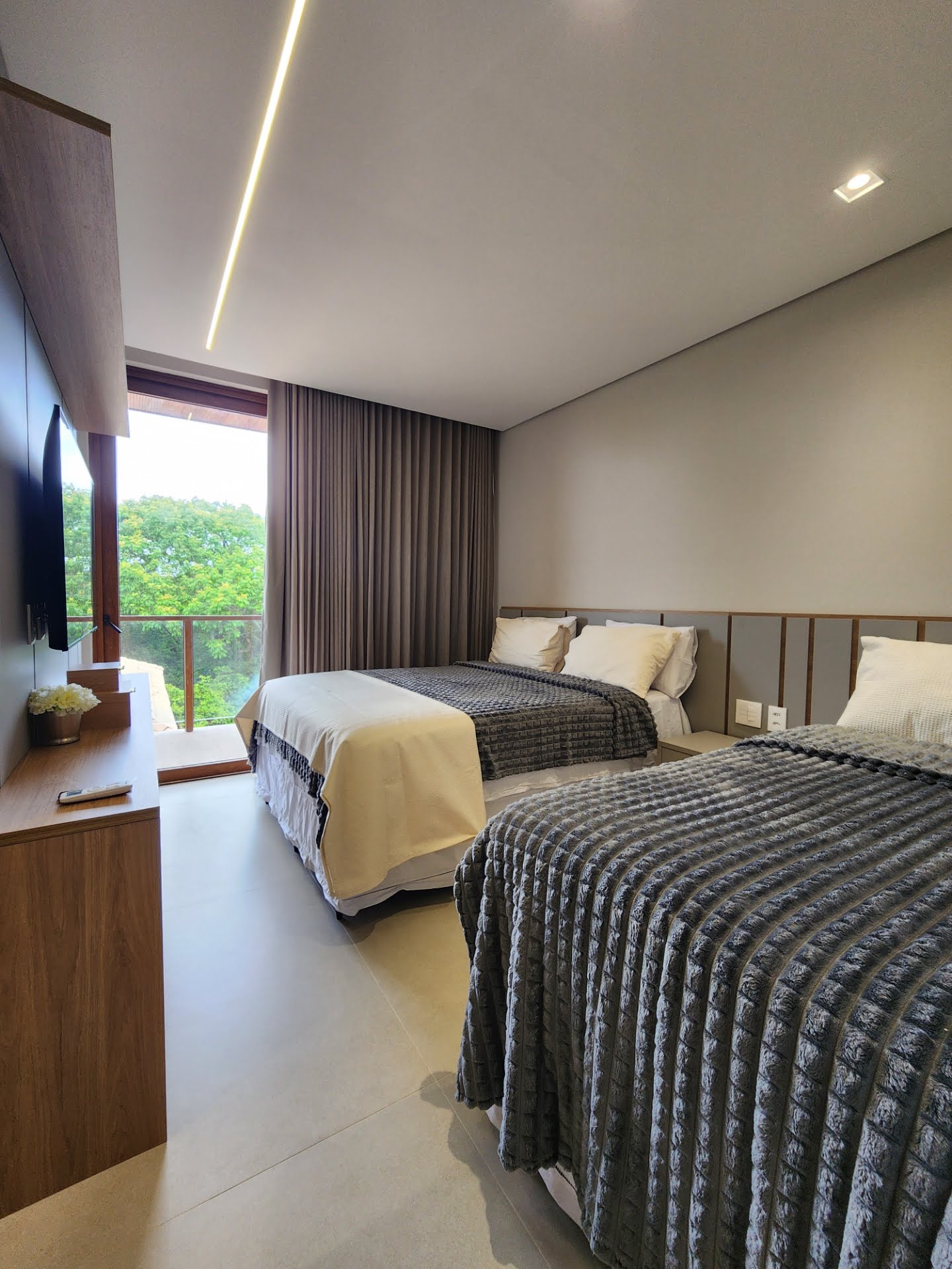 Casa à venda com 6 quartos, 6 suítes, 4 vagas e 400m² no Centro, Mata de São João (BA) — foto 24 de 30