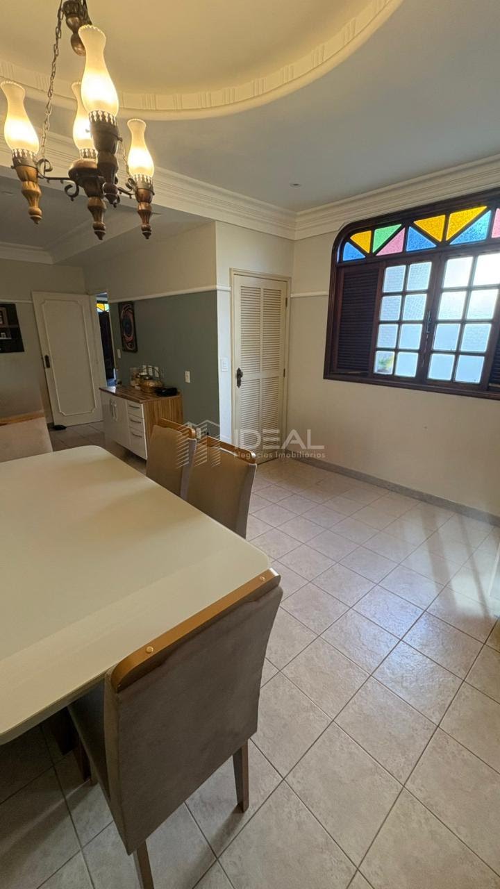 Casa à venda com 5 quartos, 3 suítes, 5 vagas e 296m² no Parque Turf Club, Campos dos Goytacazes (RJ) — foto 7 de 26