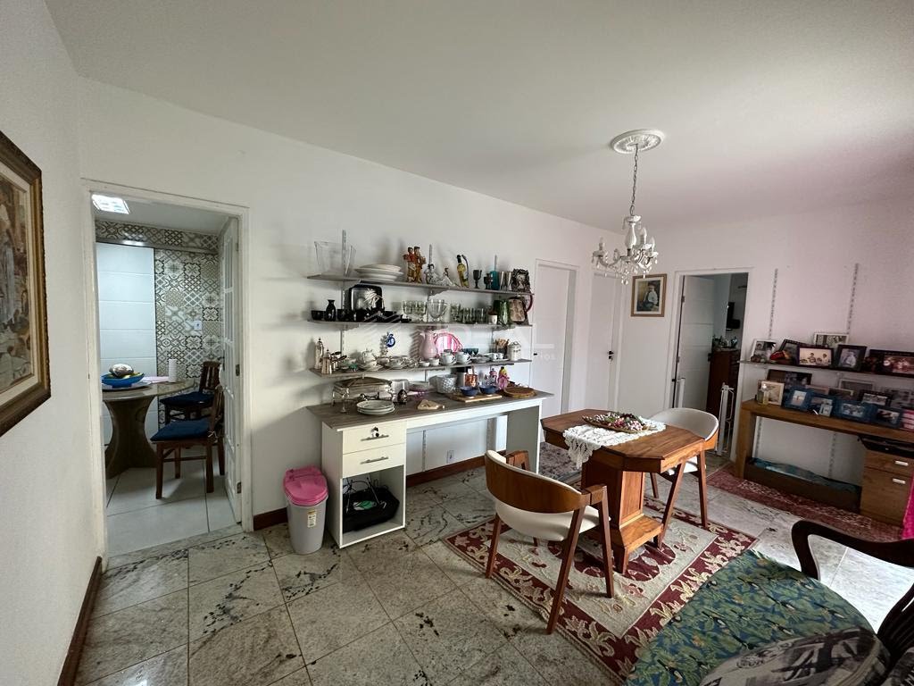 Casa à venda com 5 quartos, 3 suítes, 3 vagas e 448m² no Jardim Flamboyant, Campos dos Goytacazes (RJ) — foto 13 de 18