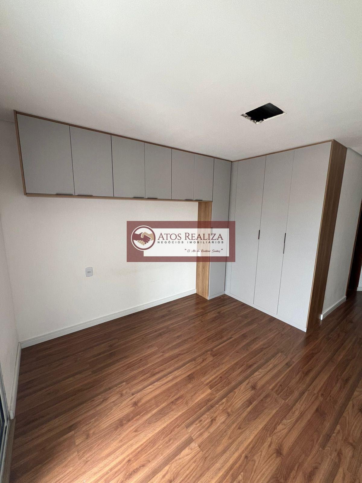 Casa à venda com 3 quartos, 1 suíte, 2 vagas e 110m² no Interlagos, São Paulo (SP) — foto 9 de 9