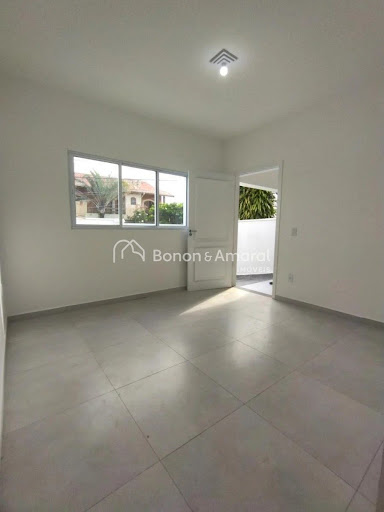 Casa, 3 quartos, 177 m² - Foto 1