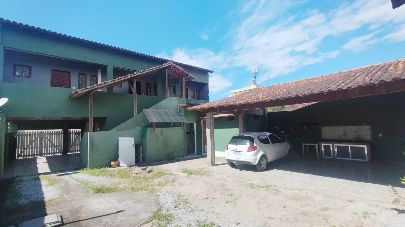 Casa à venda com 11 quartos, 2 suítes, 3 vagas e 360m² no Jardim Bela Vista, Rio das Ostras (RJ) — foto 4 de 5