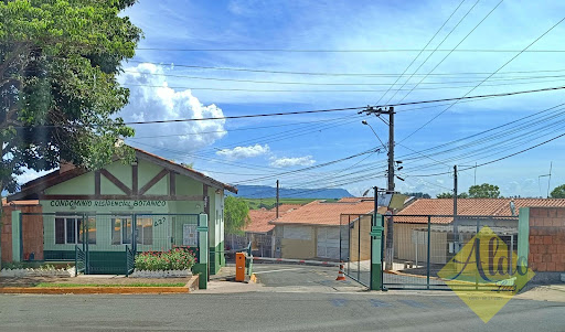 Casa de Condominio em Jd Botanico  -  São Pedro