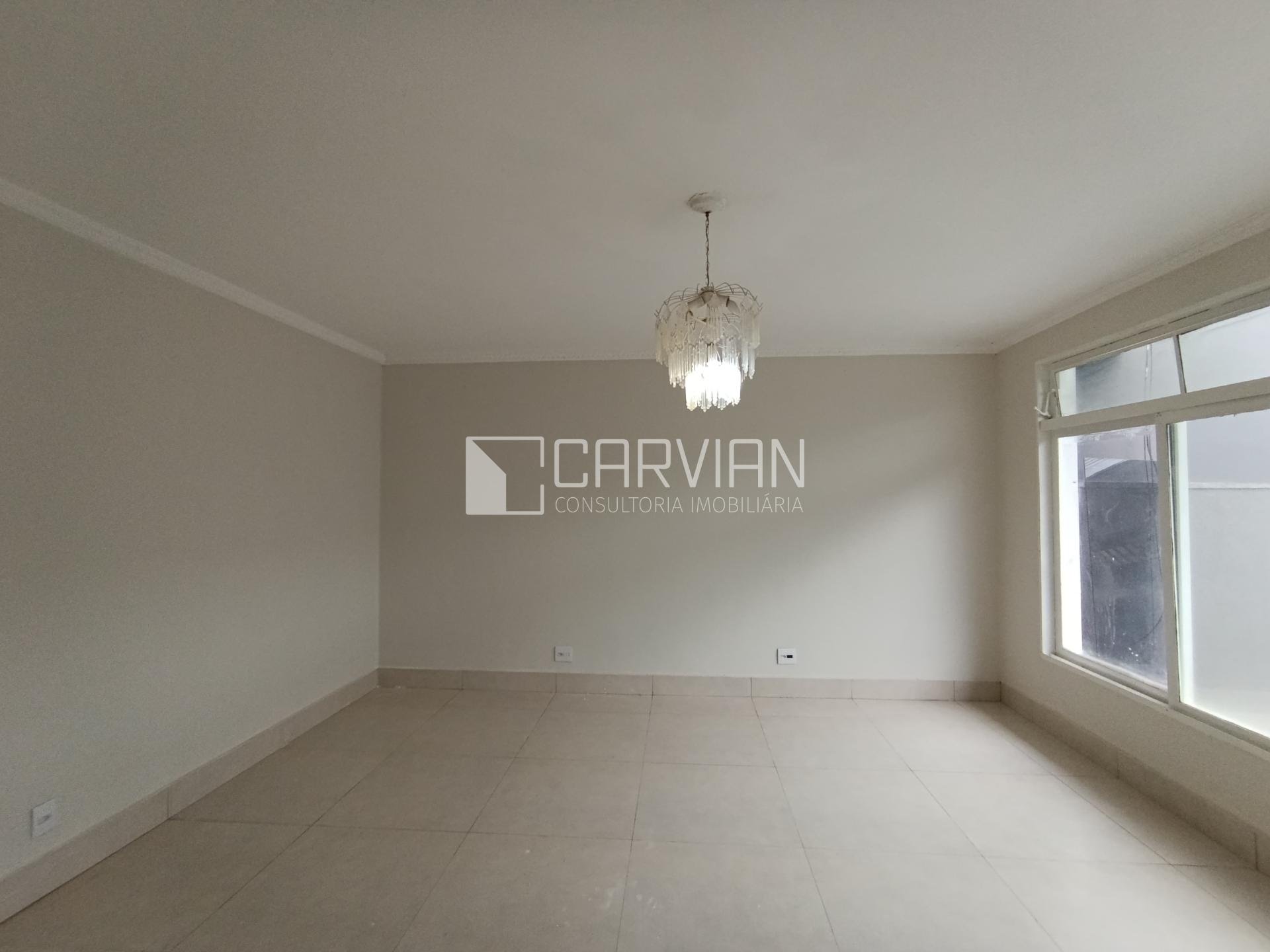 Casa à venda com 3 quartos, 1 suíte, 4 vagas e 210m² no Jardim Antartica, Ribeirão Preto (SP) — foto 5 de 24