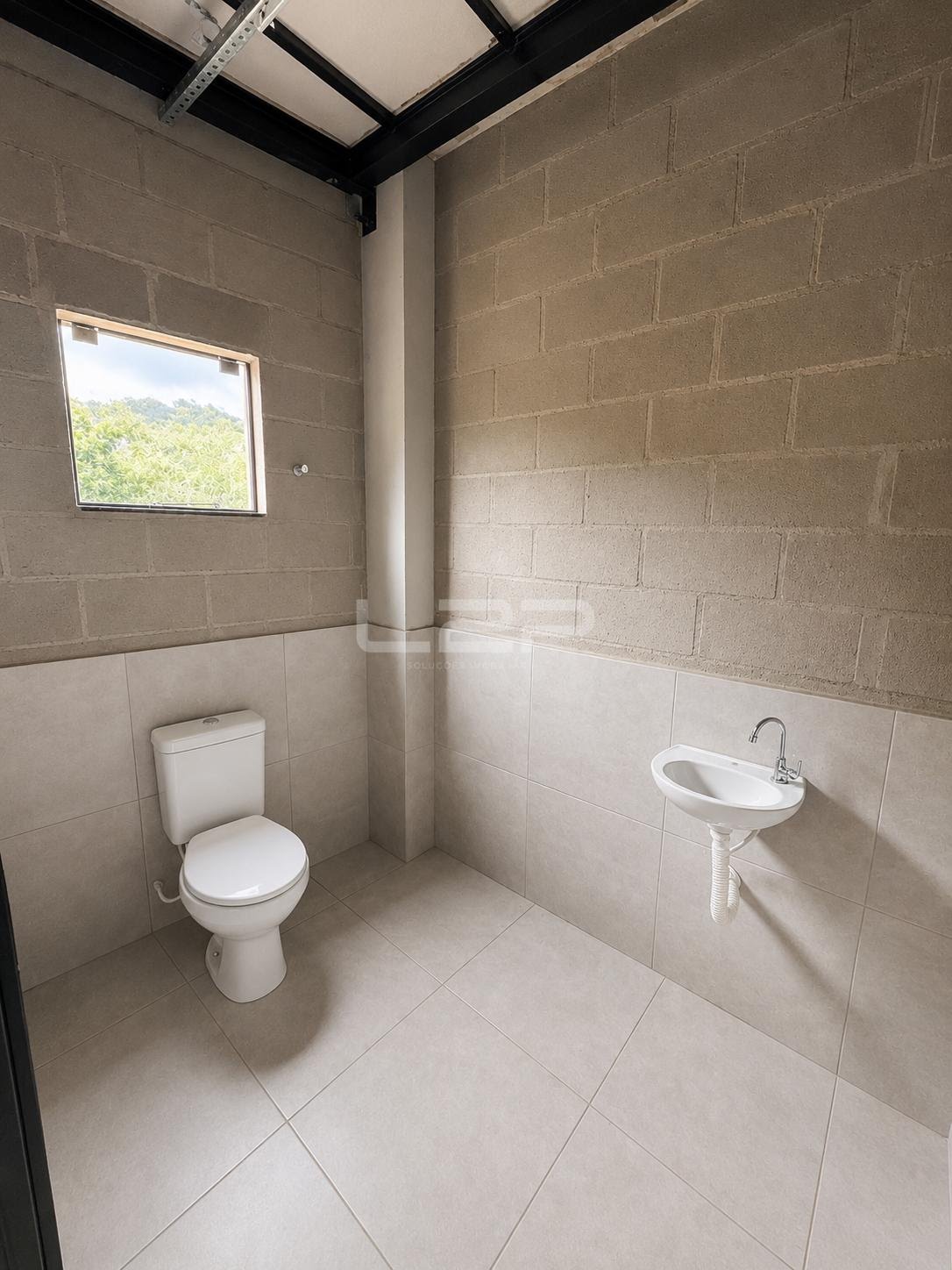 Comercial para alugar com 6 banheiros, 8 vagas e 564m² no Santa Clara, Itupeva (SP) — foto 9 de 10