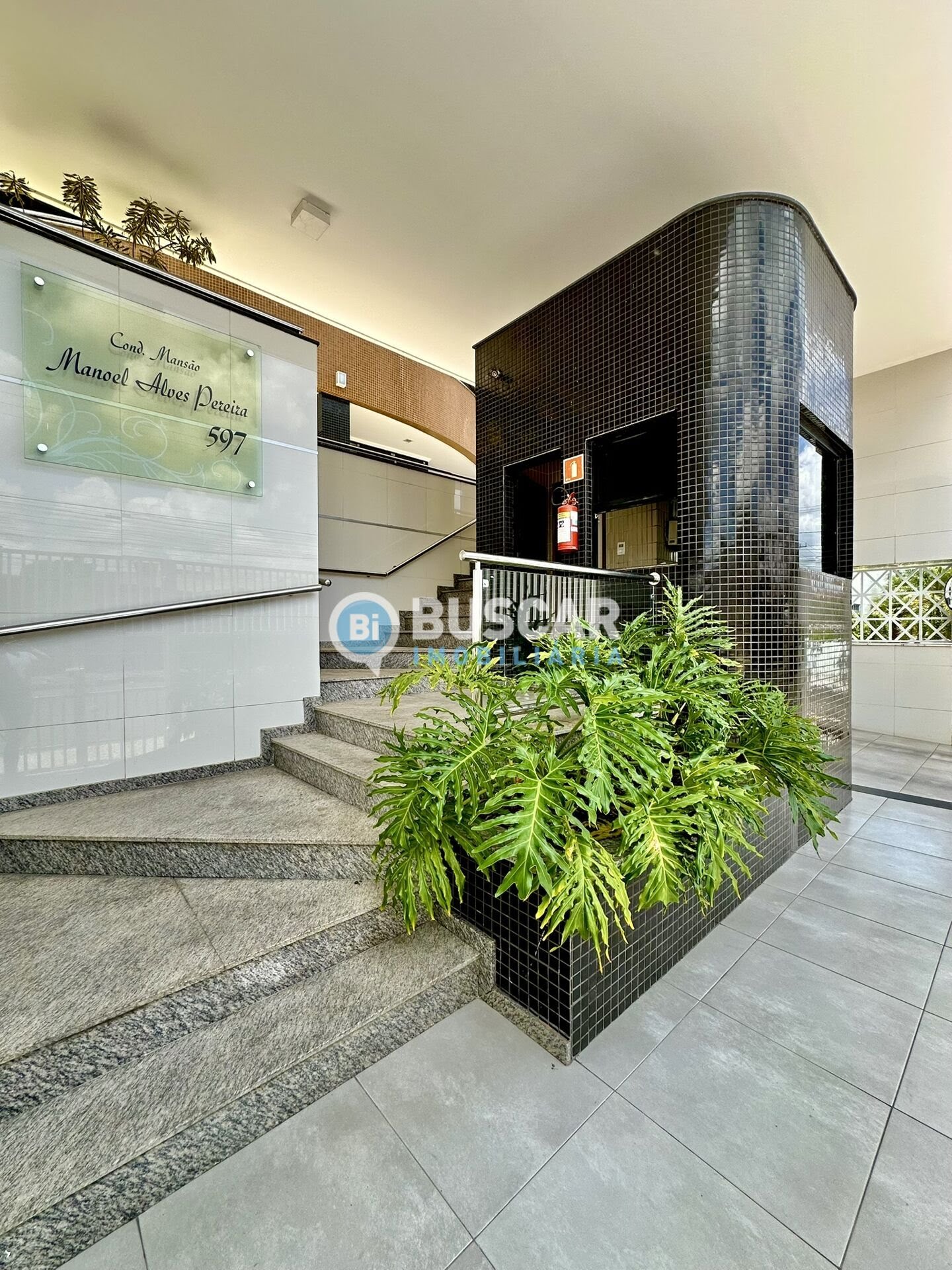 Apartamento à venda com 4 quartos, 3 suítes, 2 vagas e 167m² no Capuchinhos, Feira de Santana (BA) — foto 11 de 30