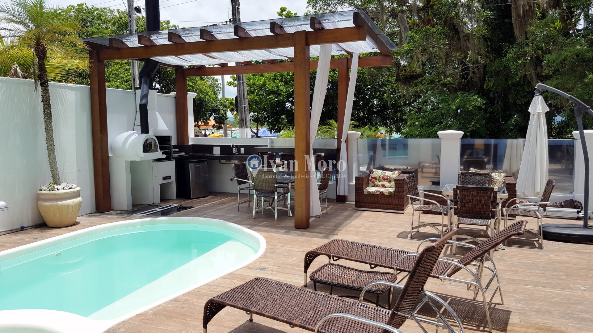 Casa para alugar com 5 quartos, 3 suítes, 3 vagas e 490m² no Daniela, Florianópolis (SC) — foto 6 de 30