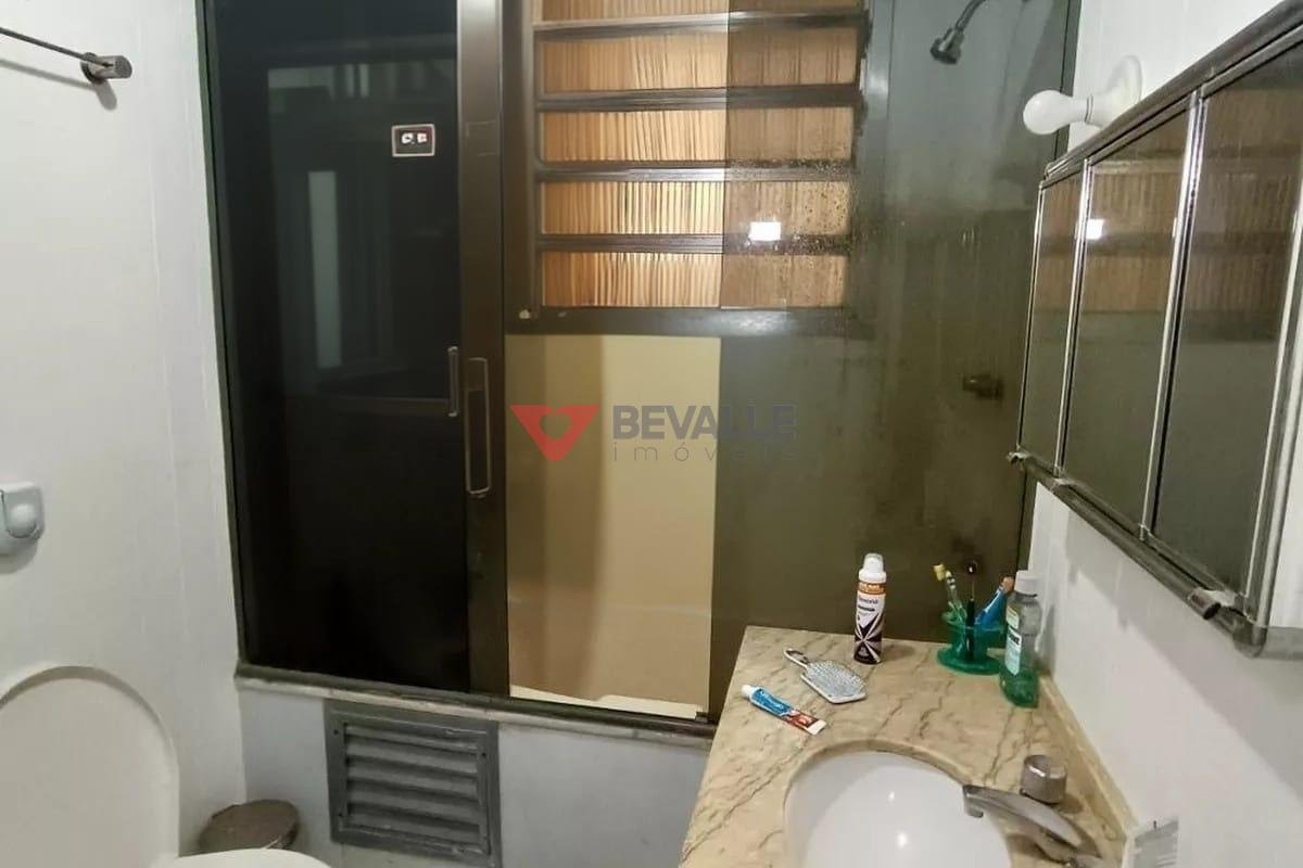 Apartamento à venda com 4 quartos, 2 banheiros e 167m² no Ipanema, Rio de Janeiro (RJ) — foto 30 de 30