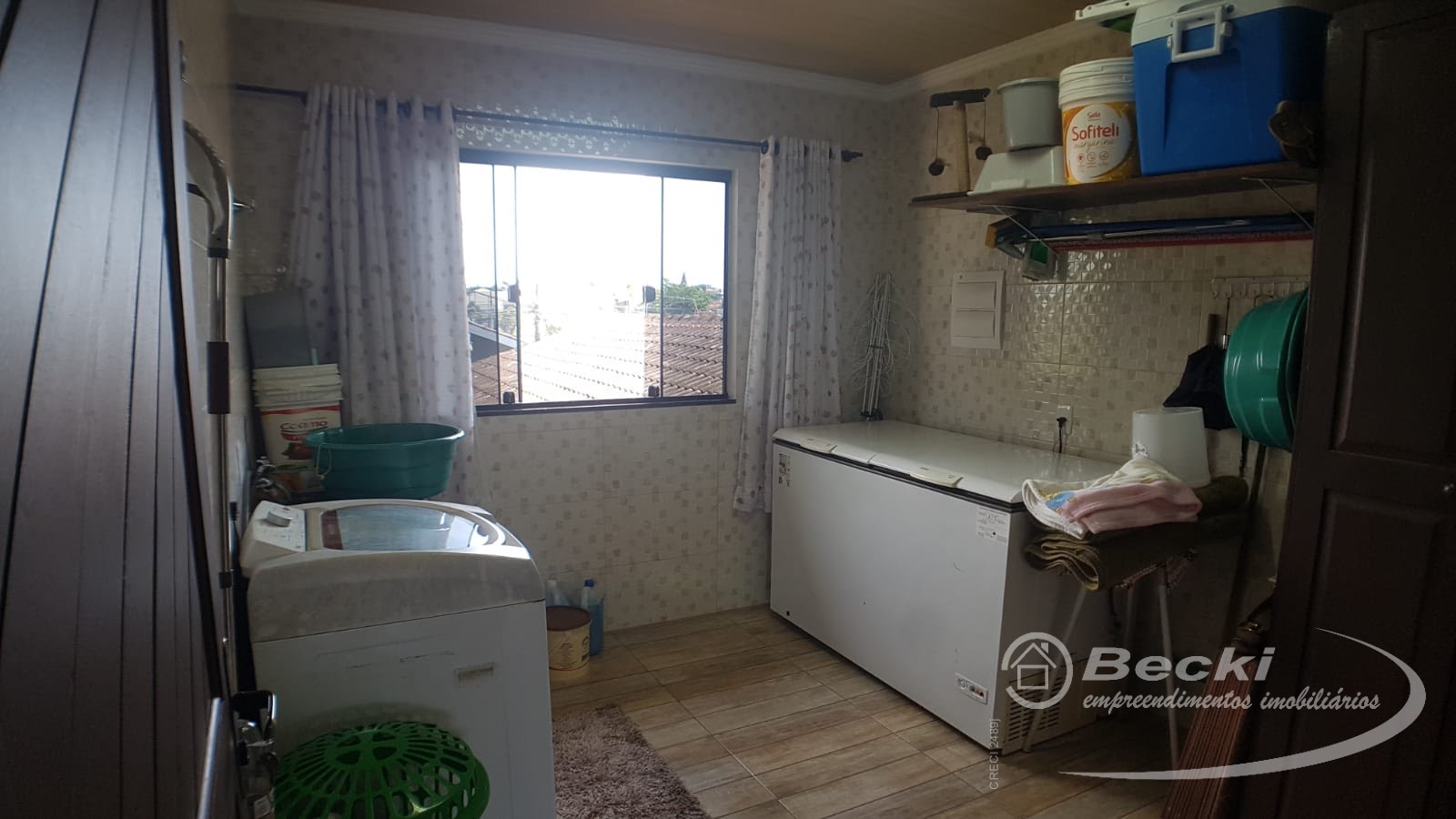 Casa à venda com 4 quartos, 1 suíte, 2 vagas e 310m² no Jarivatuba, Joinville (SC) — foto 13 de 24