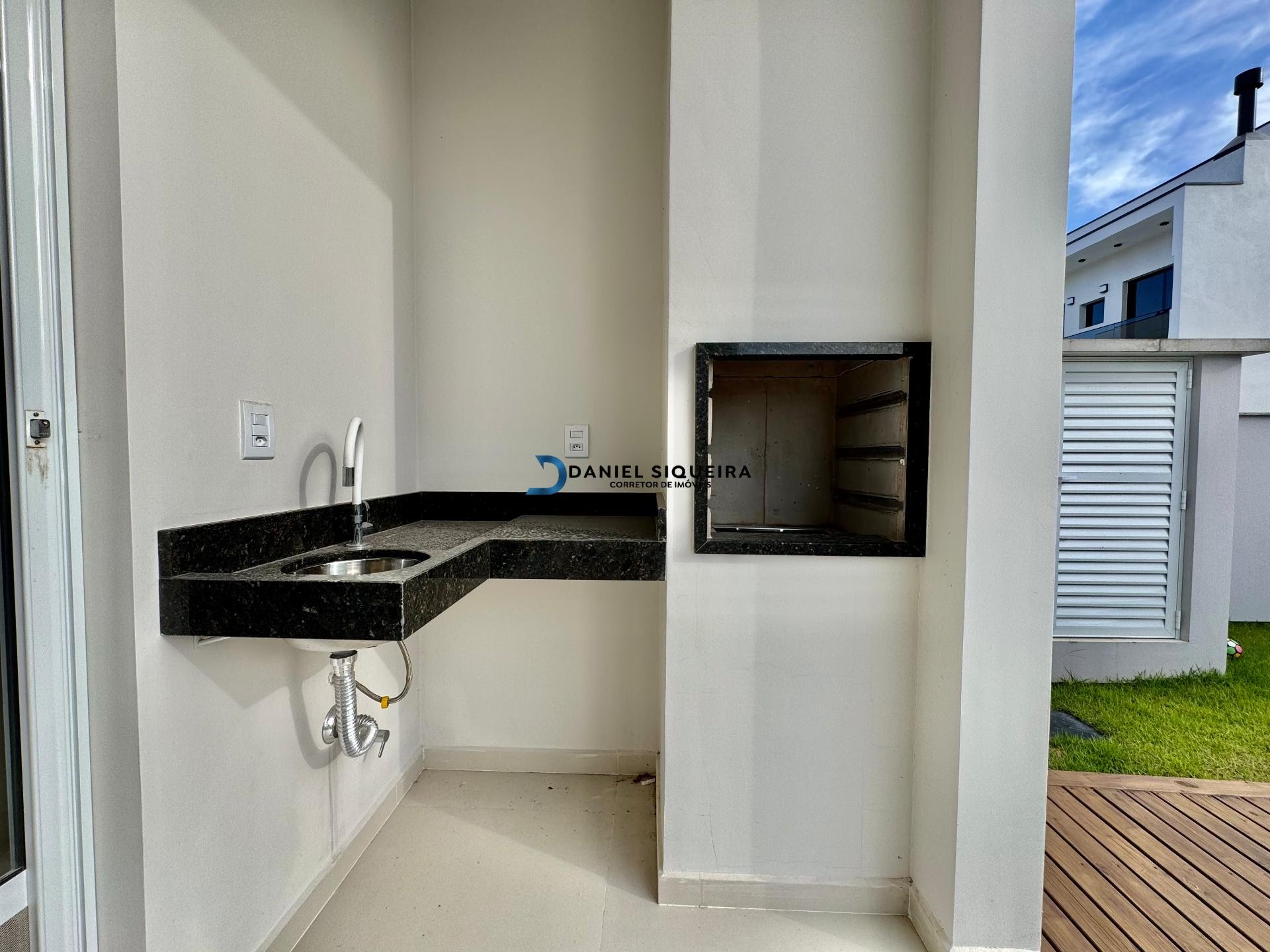 Casa à venda com 3 quartos, 3 suítes, 2 vagas e 189m² no Bairro Deltaville, Biguaçu (SC) — foto 12 de 28