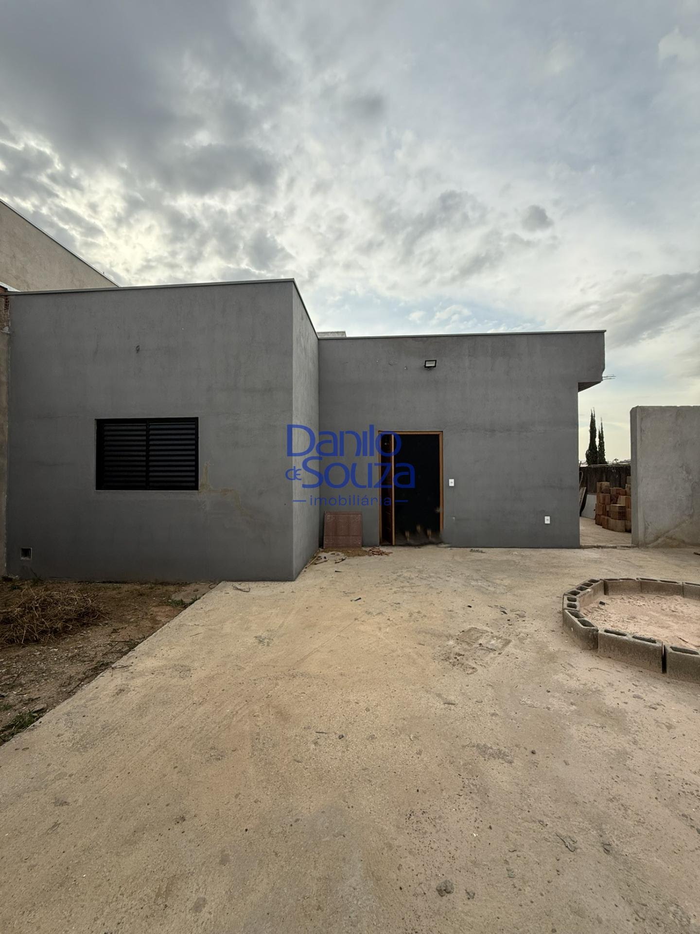Casa à venda com 3 quartos, 1 suíte, 2 vagas e 360m² no Veredas do Belvedere, Araxá (MG) — foto 2 de 15