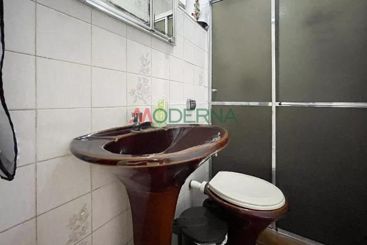 Casa à venda com 3 quartos, 2 banheiros, 2 vagas e 180m² no Paulicéia, São Bernardo do Campo (SP) — foto 8 de 16