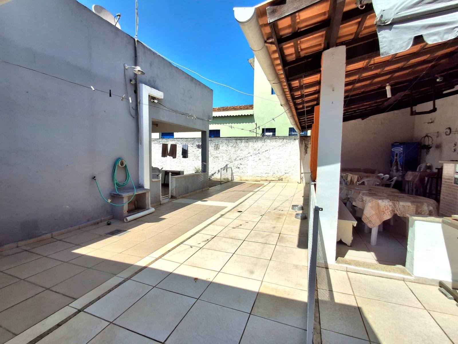 Casa à venda com 3 quartos, 2 banheiros, 2 vagas e 166m² no Parque California, Campos dos Goytacazes (RJ) — foto 11 de 30
