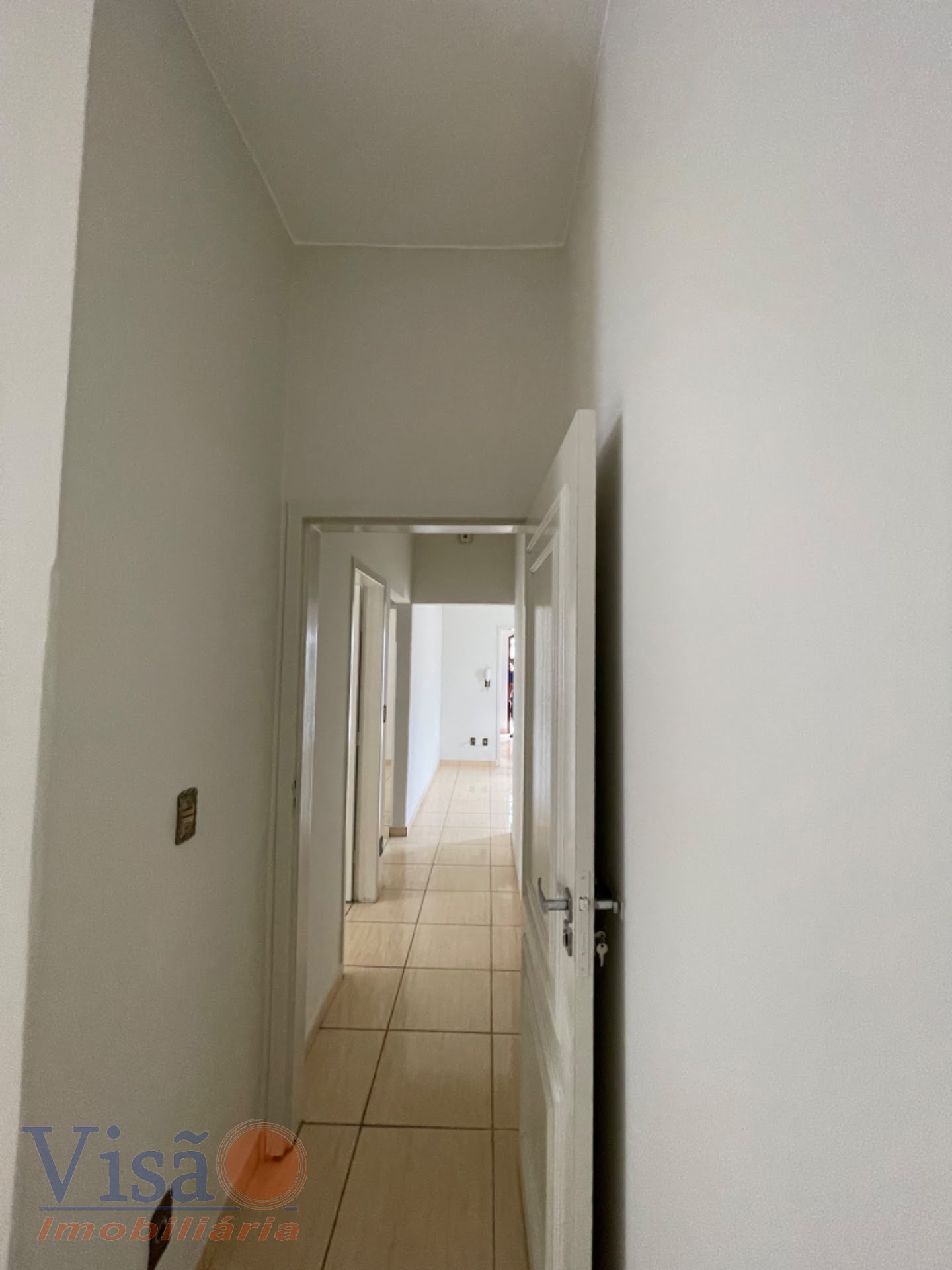 Casa à venda com 1 suíte, 2 vagas e 130m² no Bairro Vila Mariana, Paracatu (MG) — foto 14 de 18