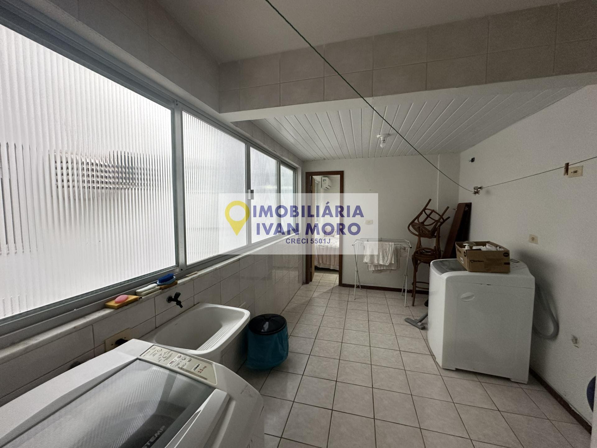 Apartamento à venda com 4 quartos, 2 suítes, 3 vagas e 270m² no Ingleses Norte, Florianópolis (SC) — foto 9 de 22