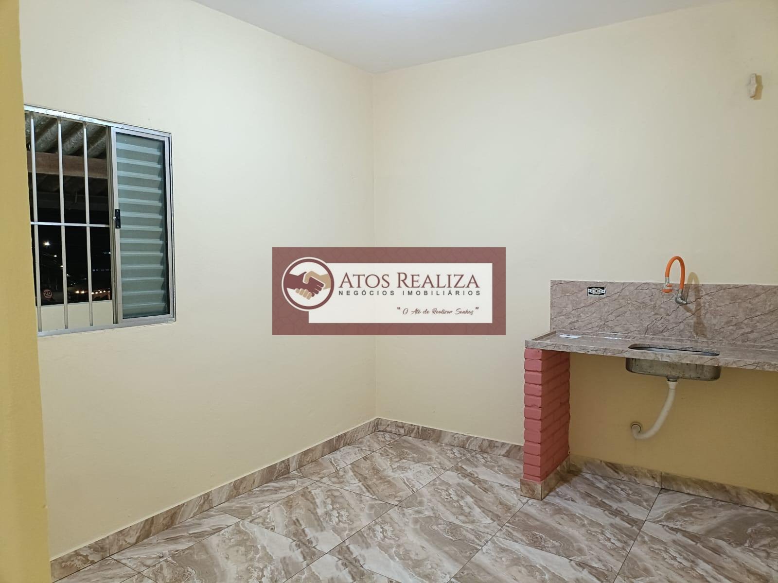 Casa para alugar com 2 quartos, 1 banheiro e 80m² no Jardim das Fontes, São Paulo (SP) — foto 3 de 12