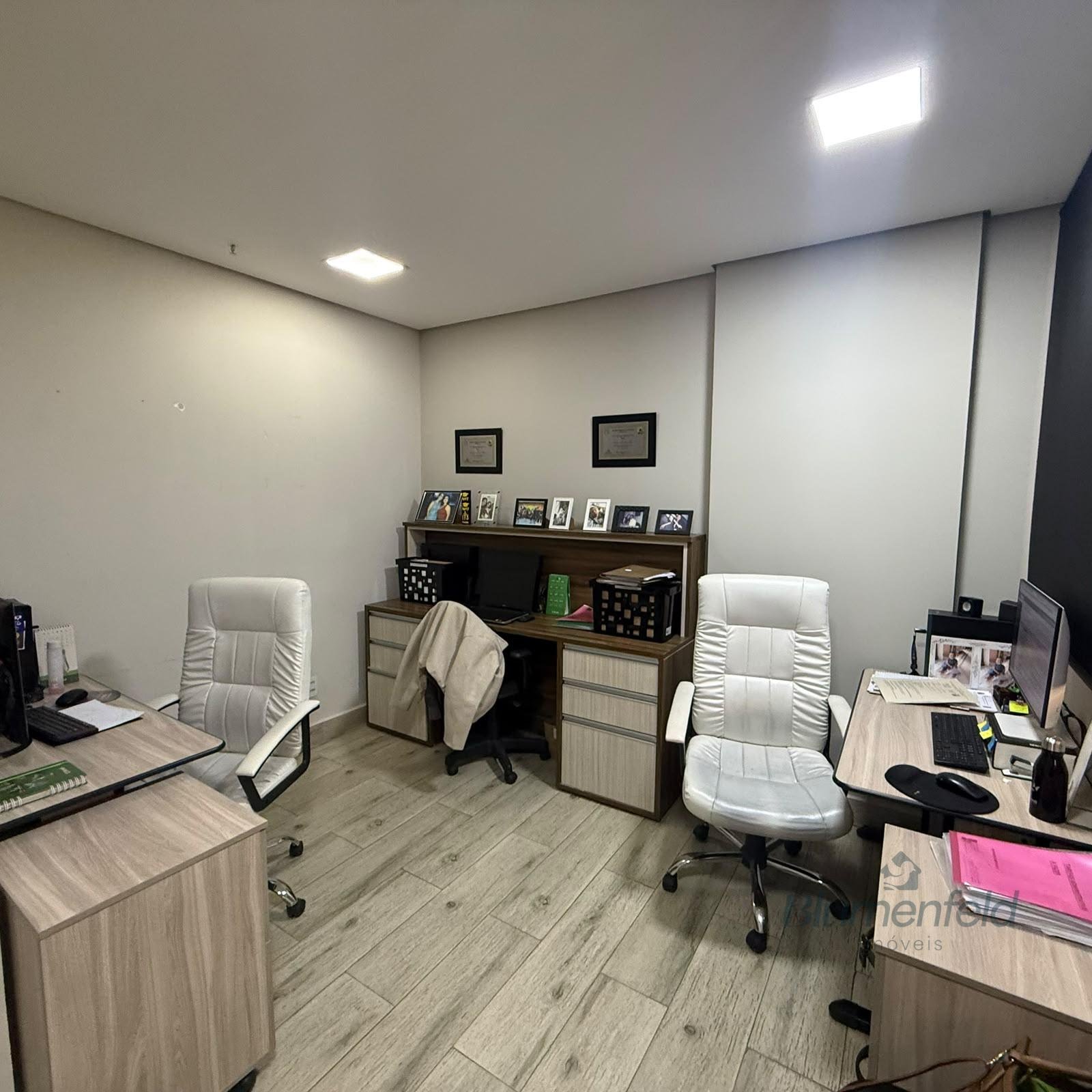 Comercial à venda com 1 vaga e 40m² no Center Ville, Arujá (SP) — foto 3 de 5