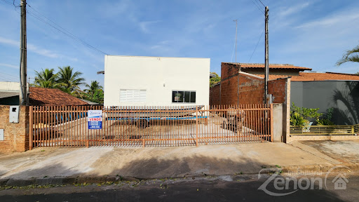 Casa em Jardim Brasil - Adamantina