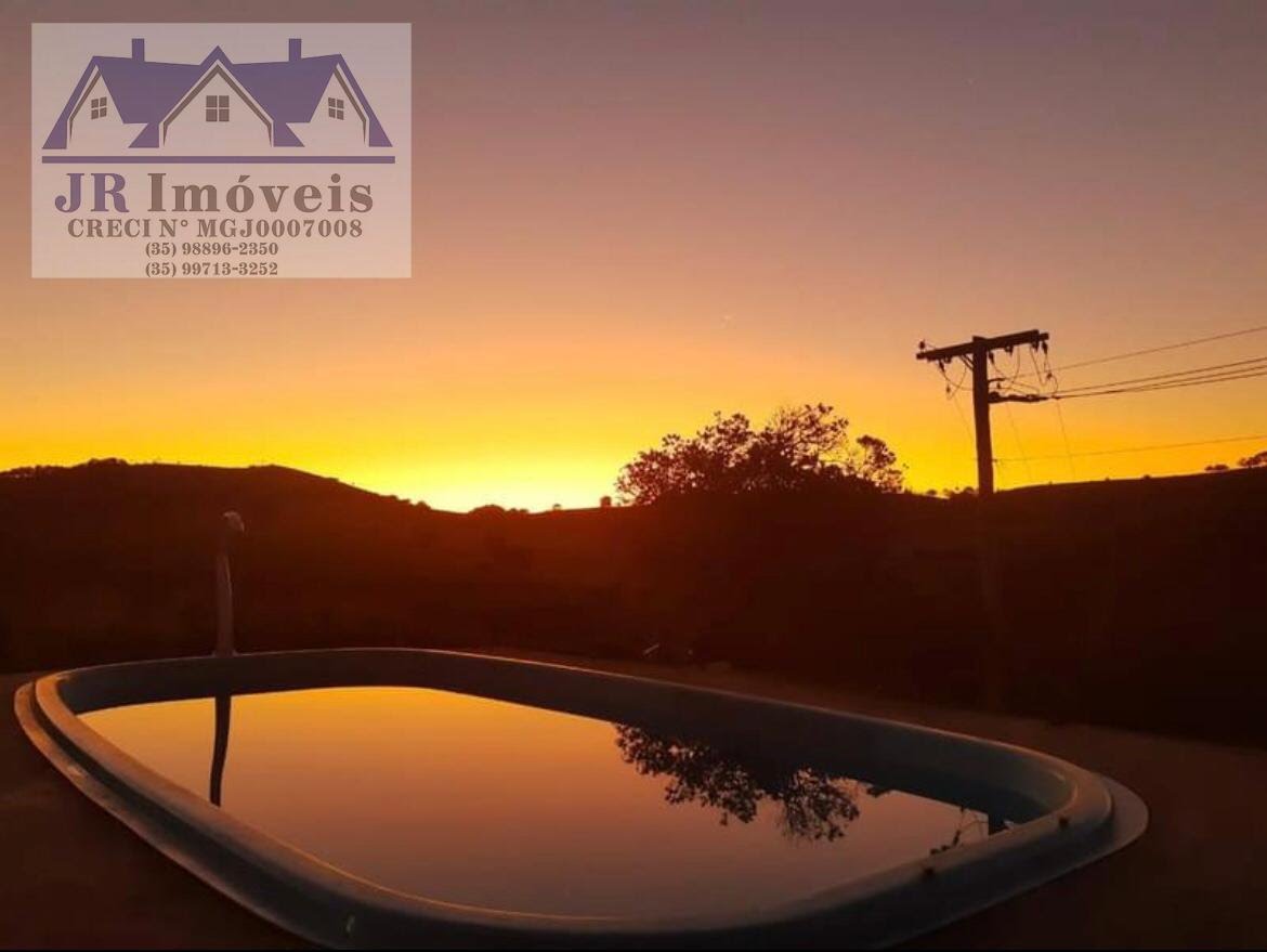 Casa à venda com 2 quartos, 1 suíte e 800m² no Bairro Laje, Piranguinho (MG) — foto 5 de 13