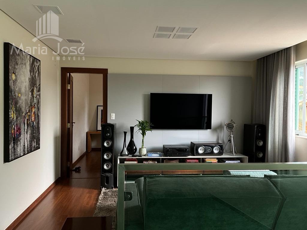 Casa à venda com 3 quartos, 2 suítes, 2 vagas e 210m² no Jardim Arizona, Sete Lagoas (MG) — foto 10 de 10