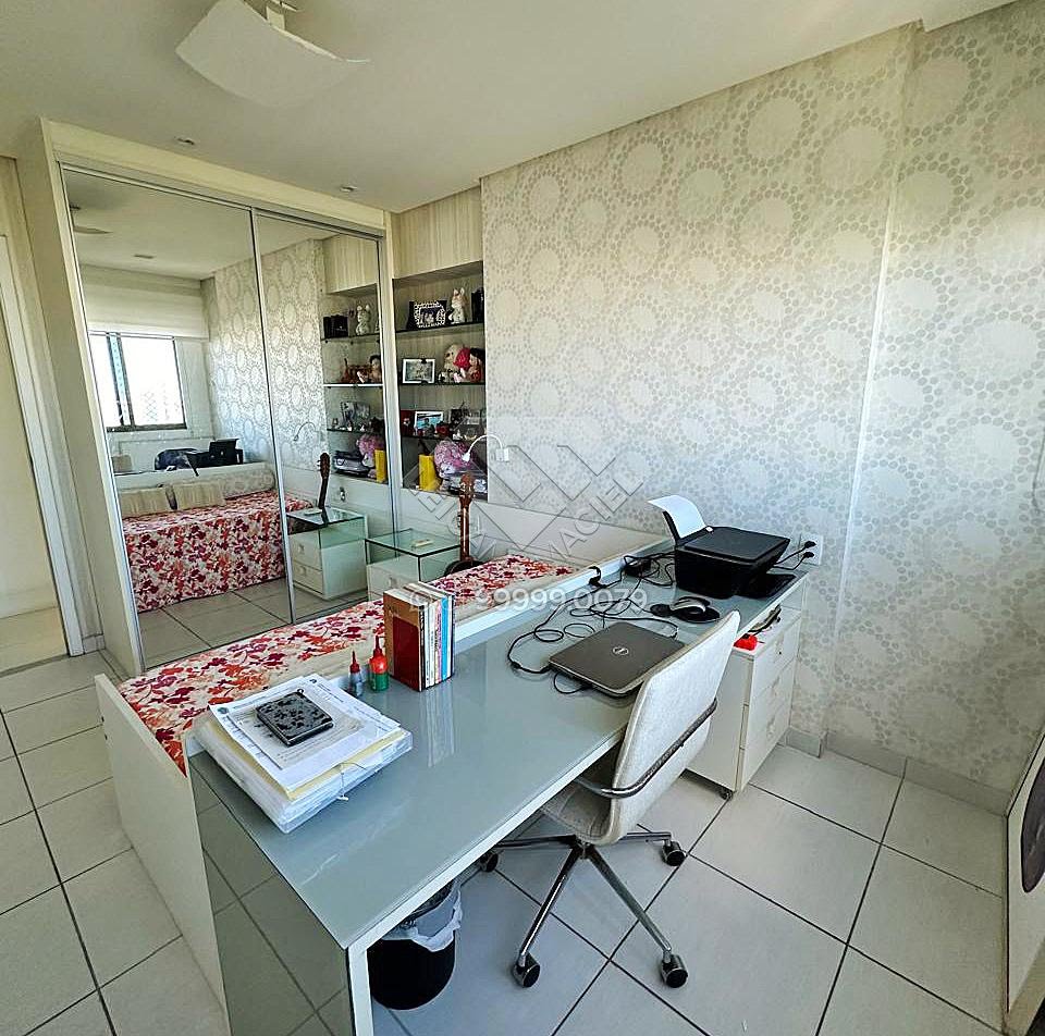 Apartamento à venda com 4 quartos, 4 suítes, 3 vagas e 240m² no Torre, Recife (PE) — foto 17 de 29