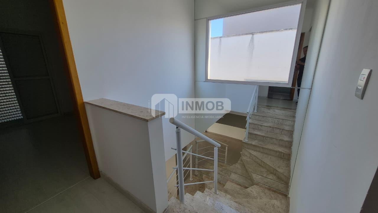 Casa à venda com 3 quartos, 1 suíte, 2 vagas e 119m² no Vila Areao, Taubaté (SP) — foto 11 de 30