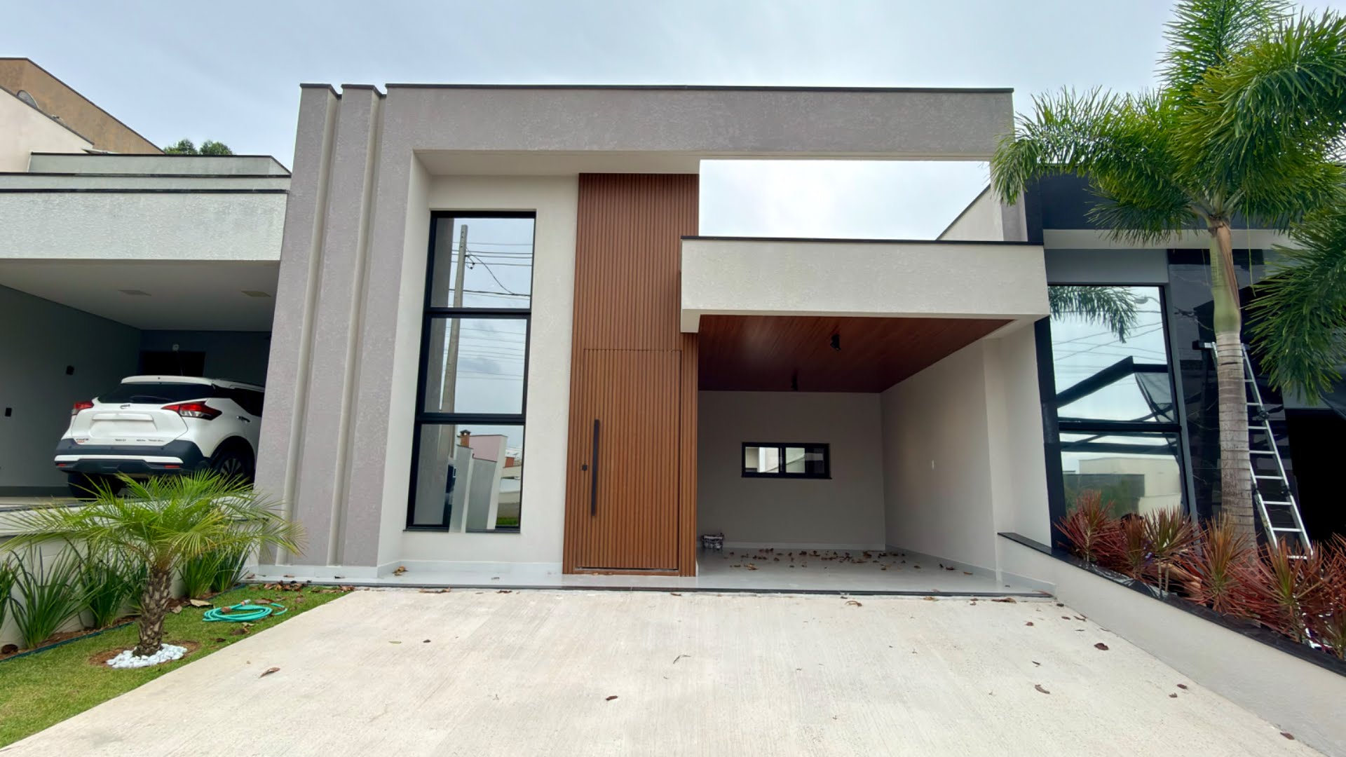 Casa à venda com 3 quartos, 5 banheiros, 3 vagas e 171m² no Bréscia, Indaiatuba — foto principal