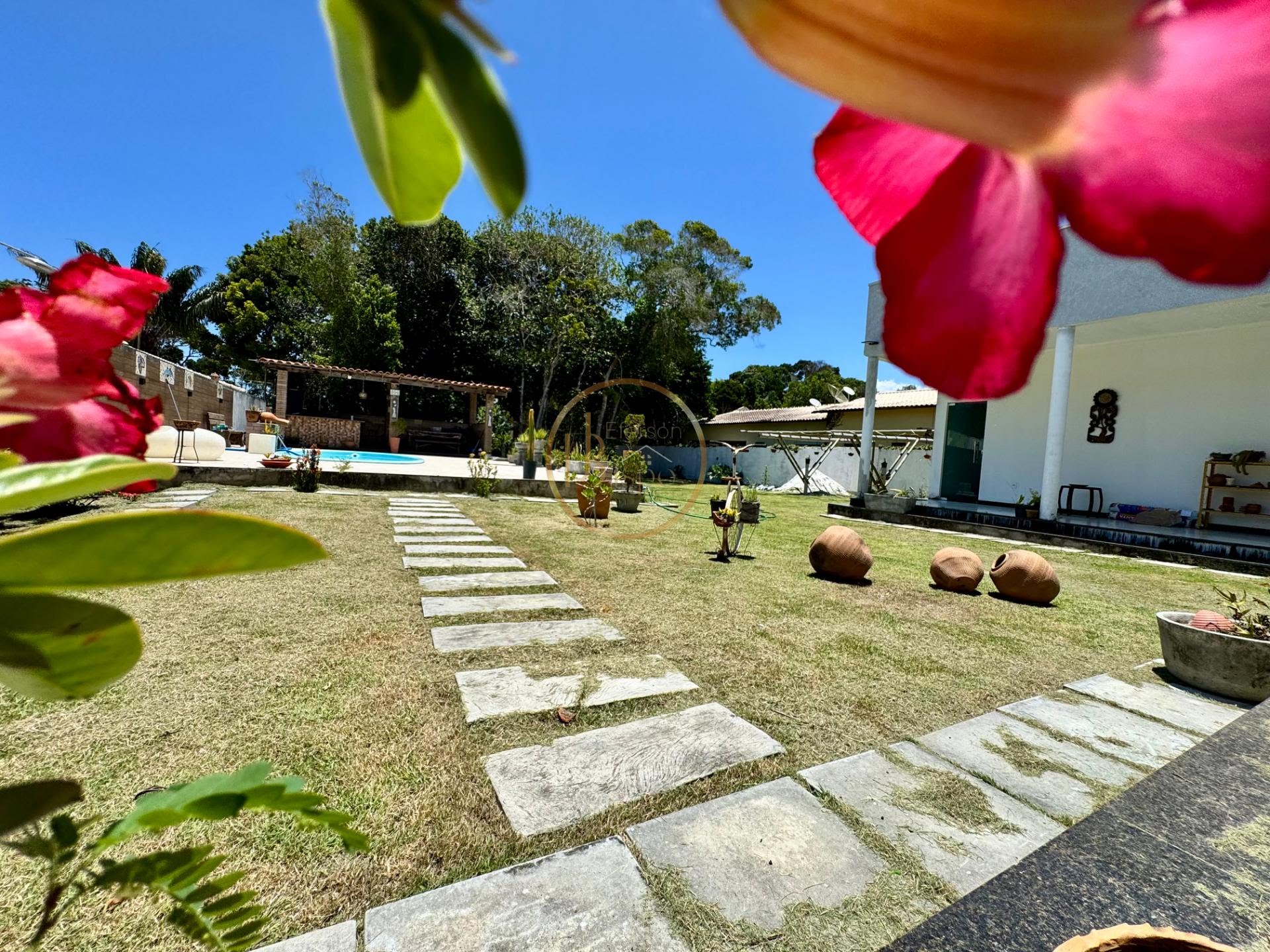 Casa à venda com 4 quartos, 3 suítes, 10 vagas e 250m² no Coroa Vermelha, Santa Cruz Cabrália (BA) — foto 22 de 23