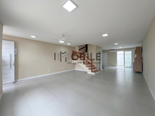 Casa para Locação em Vila Jardim, Porto Alegre | 124m²