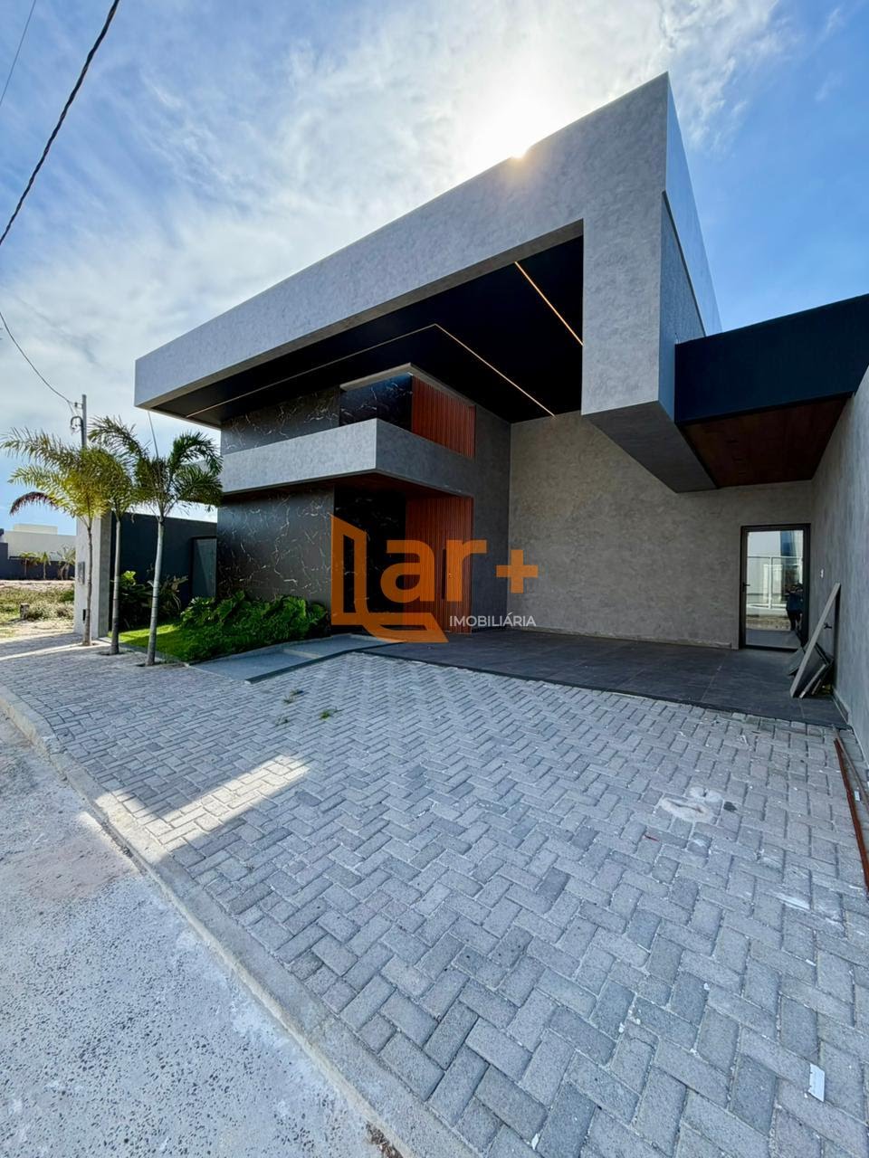 Casa à venda com 3 quartos, 4 banheiros, 4 vagas e 212m² no Robalo, Aracaju — foto principal