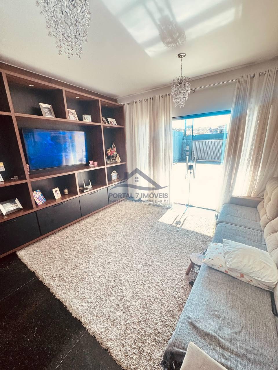 Casa à venda com 3 quartos, 2 suítes, 4 vagas e 360m² no Iporanga, Sete Lagoas (MG) — foto 7 de 27