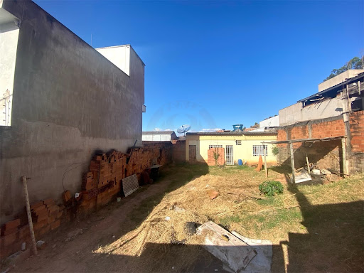 Lote / Terreno no Jardim Vitória  -  Santana do Paraíso