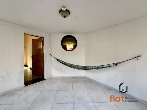 Casa à venda no bairro Centro em Pará de Minas | 3 dorms, suíte