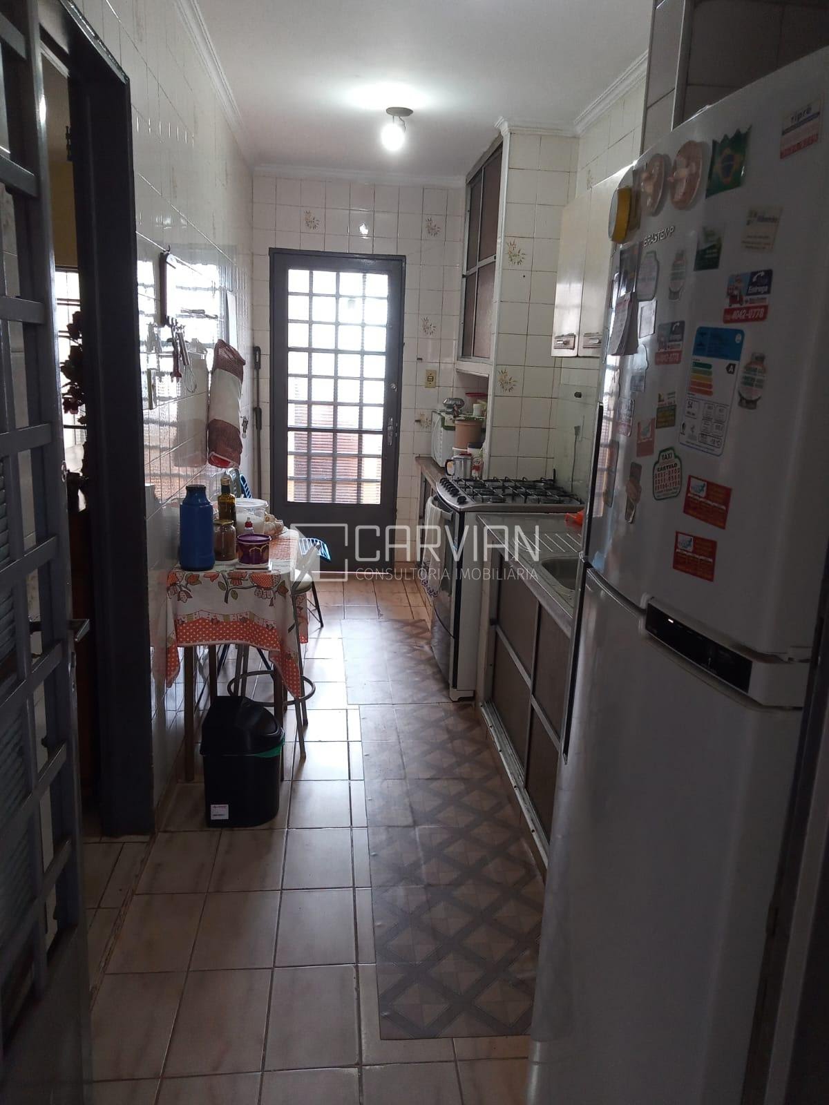 Casa à venda com 3 quartos, 2 banheiros, 2 vagas e 142m² no Jardim Castelo Branco, Ribeirão Preto (SP) — foto 3 de 10