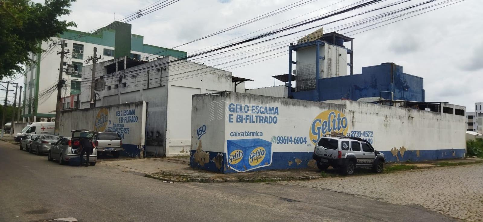 Fábrica de Gelo Porteira Fechada
