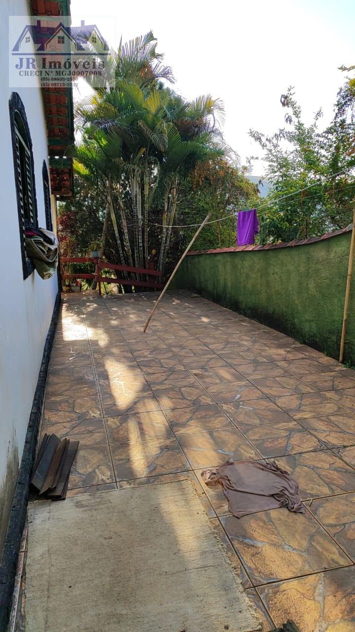 Casa à venda com 4 quartos, 2 banheiros, 10 vagas e 1004m² no Santa Isabel, Piranguinho (MG) — foto 17 de 30