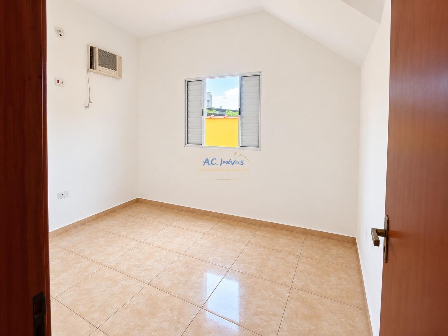 Casa à venda com 1 quarto, 1 banheiro, 1 vaga e 34m² no Ribeirópolis, Praia Grande (SP) — foto 17 de 30