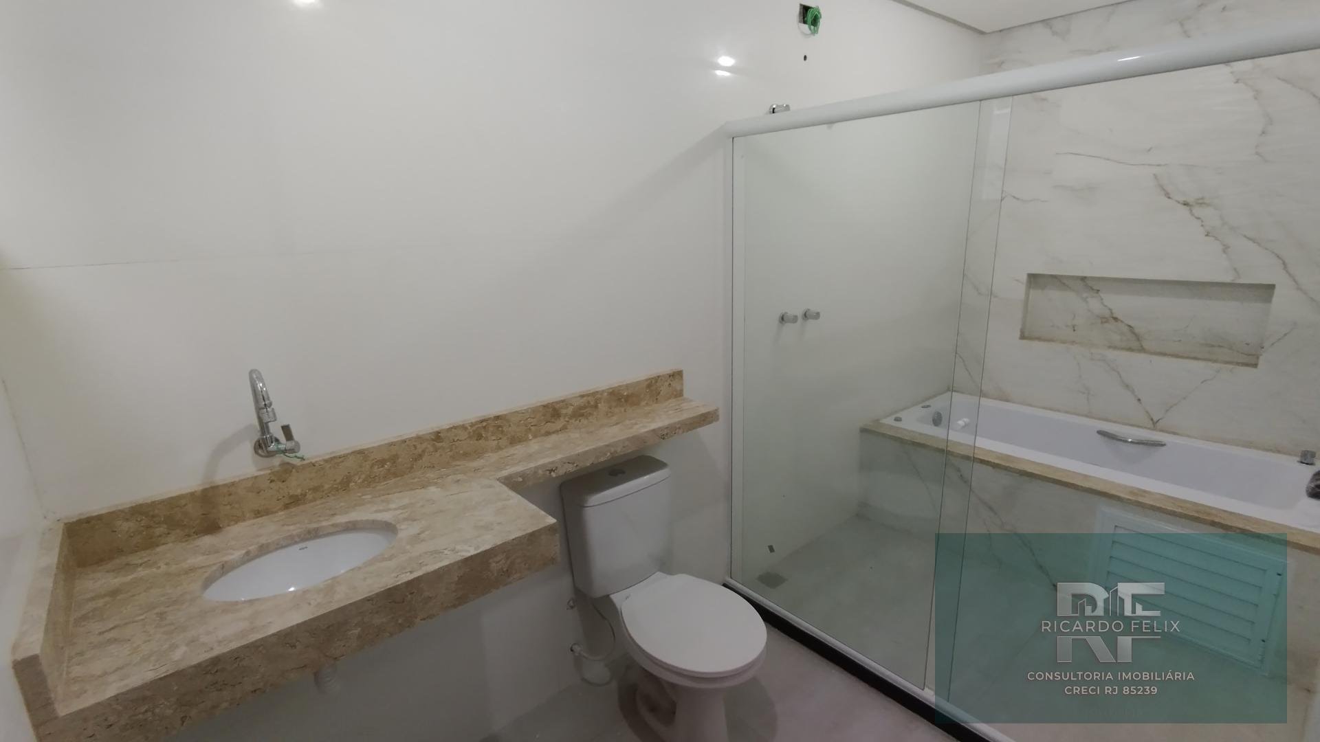 Casa à venda com 3 quartos, 2 suítes, 3 vagas e 240m² no Costazul, Rio das Ostras (RJ) — foto 21 de 25