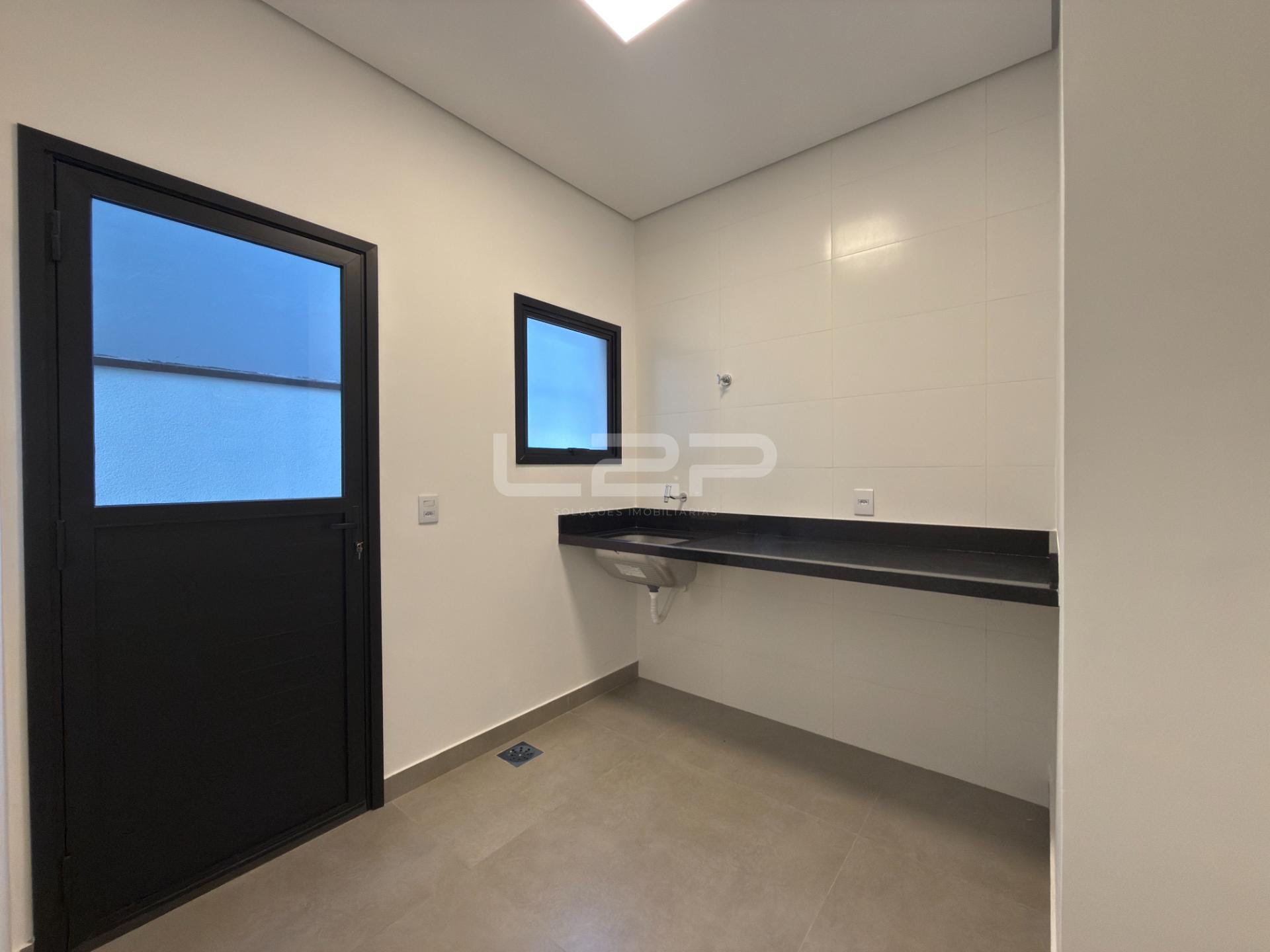 Casa à venda com 3 quartos, 3 suítes, 4 vagas e 260m² no Medeiros, Jundiaí (SP) — foto 24 de 30